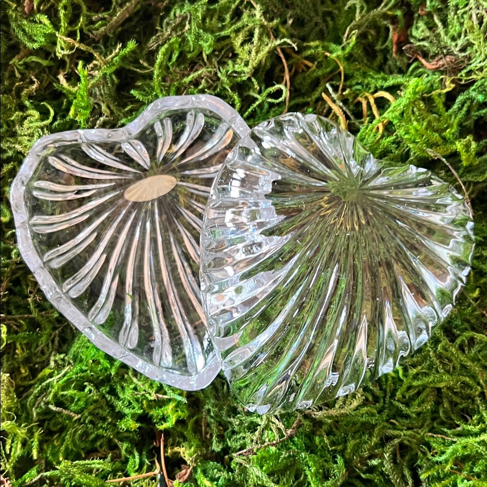 Vintage Heart-Shaped Pressed Glass Jewelry Box 3.5” Clear Trinket Box 90s